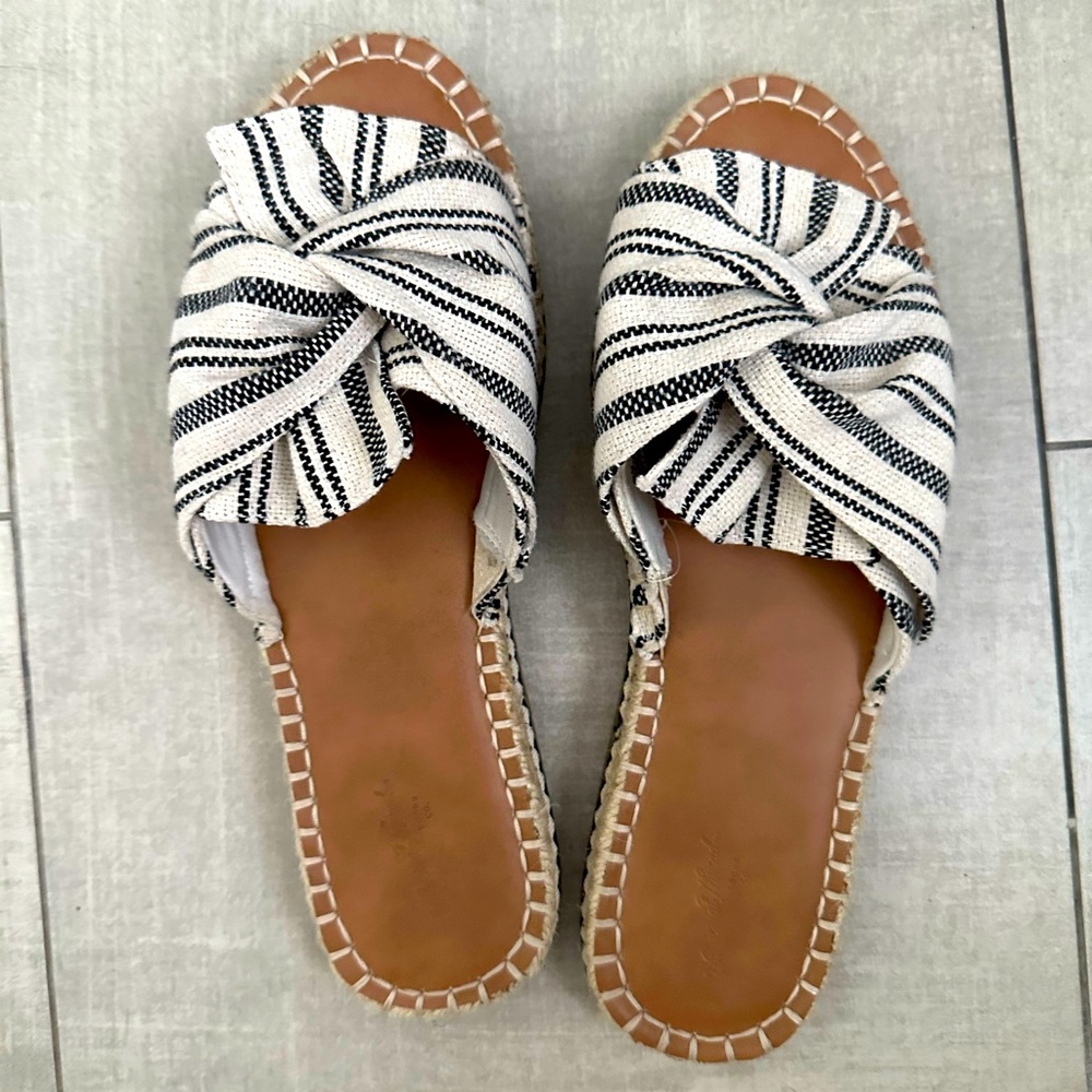 Espadrille Slides